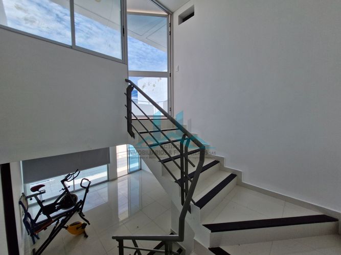 Casa de 4 alcobas en venta en Cn. Lagos Del Peñon, Girardot, 233 m² · foto 18 de 24