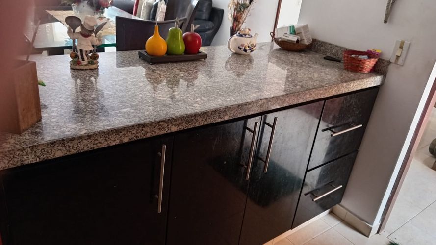 Apartamento de 3 alcobas en venta en Cañaveral, Floridablanca, 114 m² · foto 2 de 13