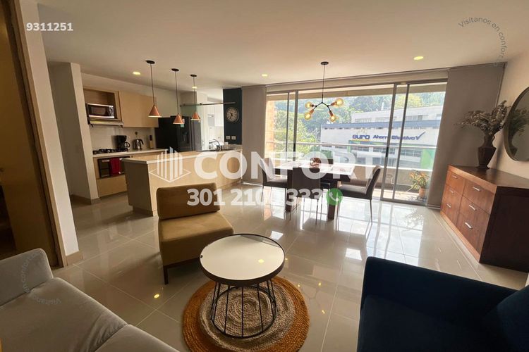 Apartamento de 3 alcobas en arriendo en Castropol, Medellín, 98 m² · foto 3 de 24