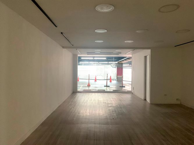 Local en arriendo en Patio Bonito, Medellín, 40 m² · foto 2 de 5