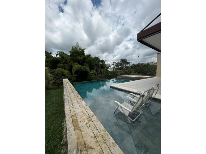 Casa de 3 alcobas en venta en El Caimo, Armenia, 230 m² · foto 14 de 15