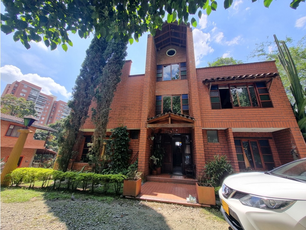 Casa Campestre en  Venta en Las brujas, Envigado