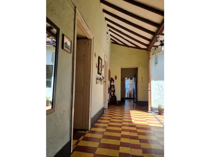 Casa de 4 alcobas en venta en Cristobal, Medellín, 230 m² · foto 4 de 20