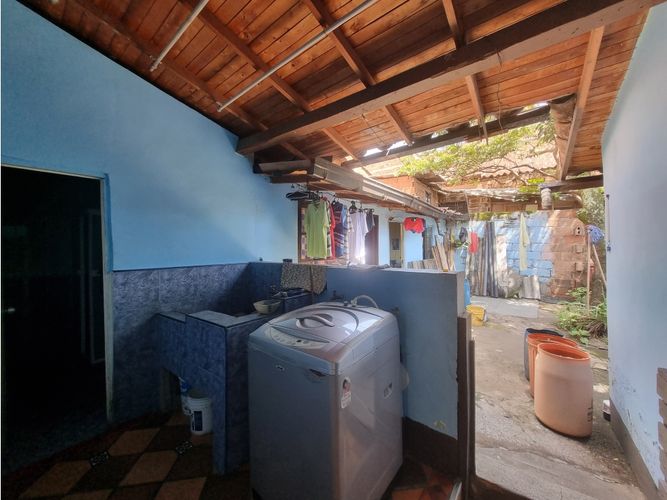 Casa de 4 alcobas en venta en Cristobal, Medellín, 230 m² · foto 16 de 20