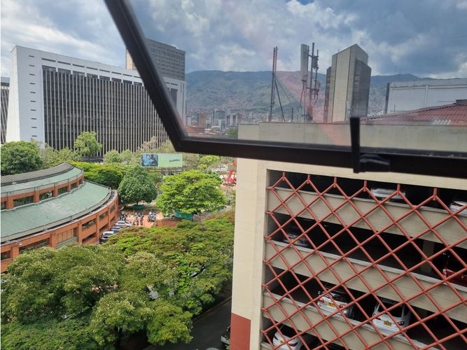 Oficina en venta en La Alpujarra, Medellín, 45 m² · foto 5 de 20