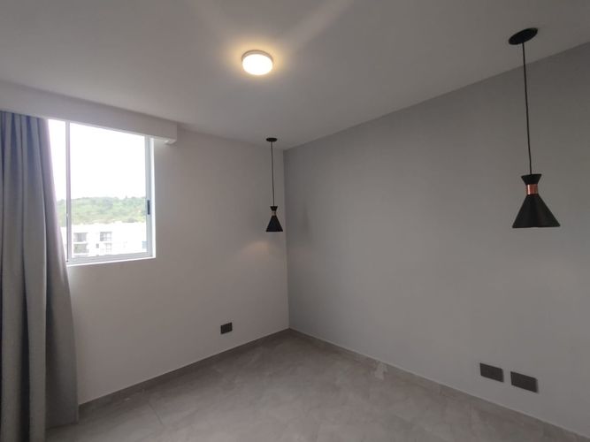 Apartamento de 2 alcobas en venta en Guabinas, Yumbo, 59 m² · foto 7 de 20
