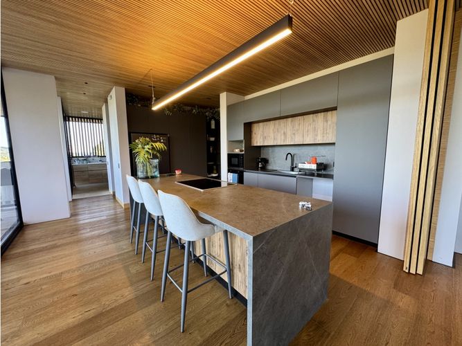 Casa de 5 alcobas en venta en Las Palmas, Envigado, 546 m² · foto 8 de 24