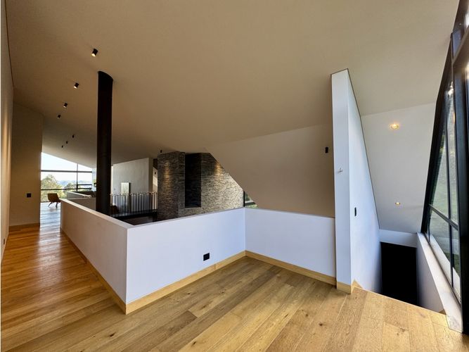 Casa de 5 alcobas en venta en Las Palmas, Envigado, 546 m² · foto 14 de 24