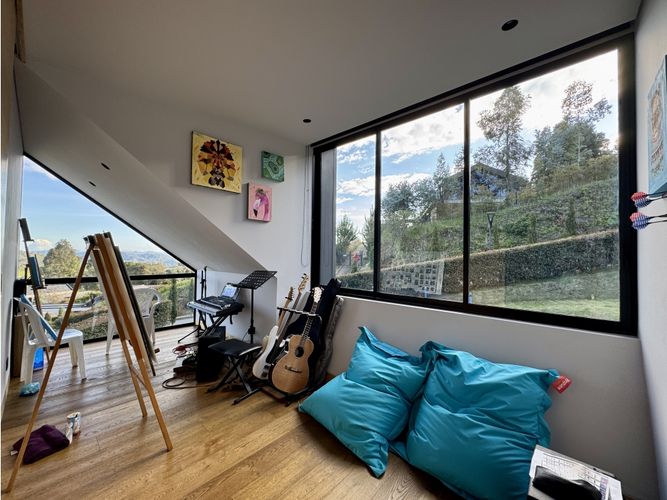 Casa de 5 alcobas en venta en Las Palmas, Envigado, 546 m² · foto 23 de 24