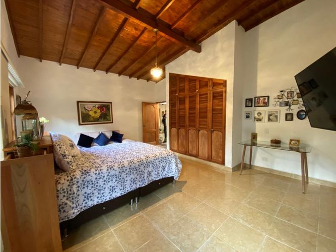 Casa de 4 alcobas en venta en Vía Las Palmas, El Retiro, 300 m² · foto 14 de 24