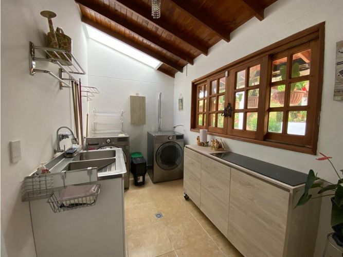 Casa de 4 alcobas en venta en Vía Las Palmas, El Retiro, 300 m² · foto 22 de 24