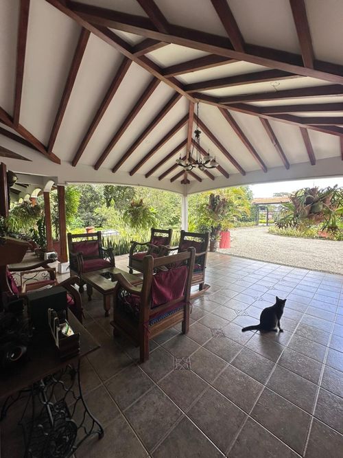 Casa de 4 alcobas en arriendo en Las Mercedes, Jamundí · foto 18 de 24