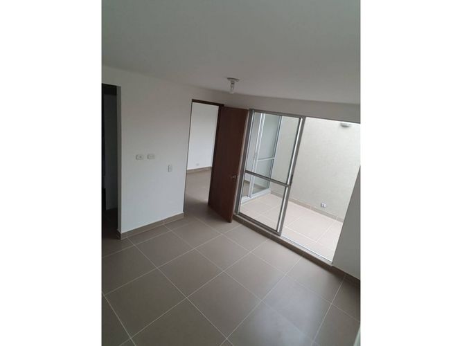 Casa de 3 alcobas en venta en Ciudad Country, Jamundí, 126 m² · foto 9 de 24