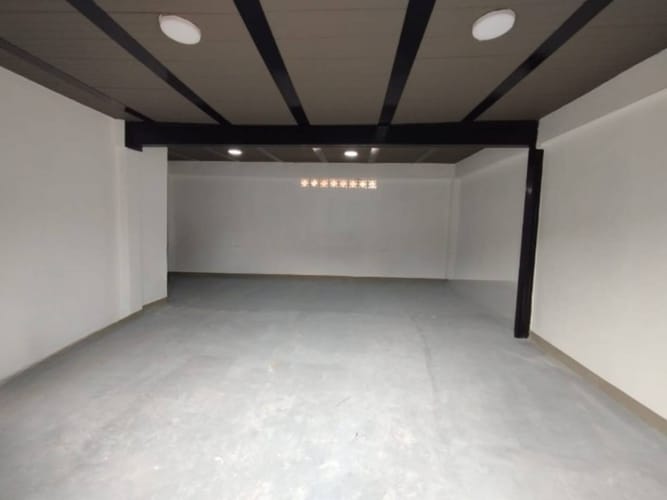 Local en arriendo en Caribe, Medellín, 35 m² · foto 3 de 4