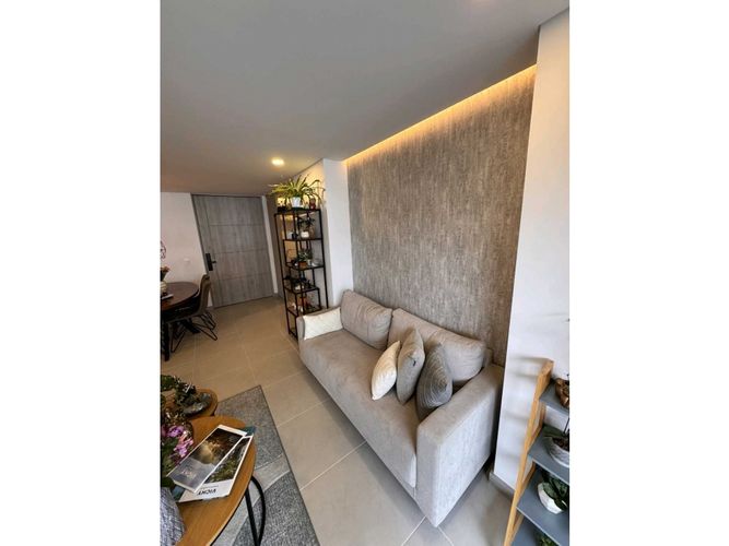 Apartamento de 2 alcobas en venta en Gascuña, Envigado, 97 m² · foto 8 de 19