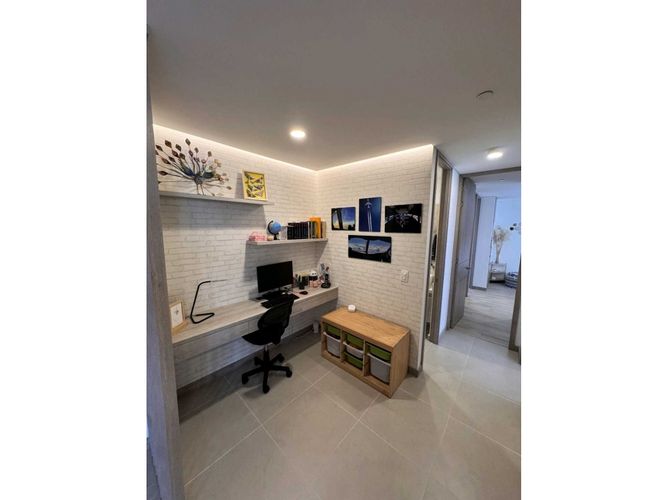 Apartamento de 2 alcobas en venta en Gascuña, Envigado, 97 m² · foto 10 de 19
