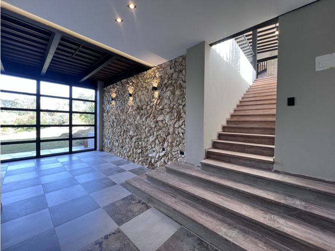 Casa de 3 alcobas en venta en Pantanillo, El Retiro, 460 m² · foto 13 de 23