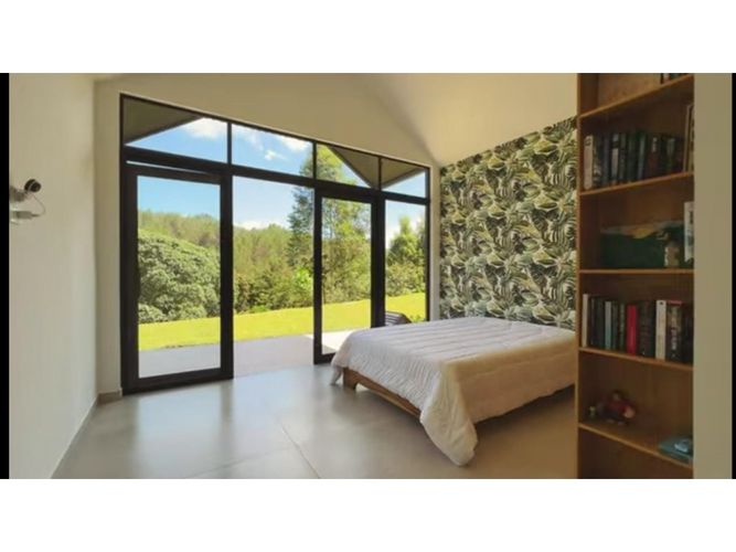 Casa de 4 alcobas en venta en Pantanillo, El Retiro, 307 m² · foto 12 de 23