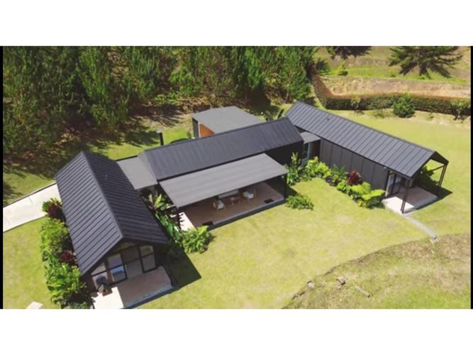 Casa de 4 alcobas en venta en Pantanillo, El Retiro, 307 m² · foto 18 de 23
