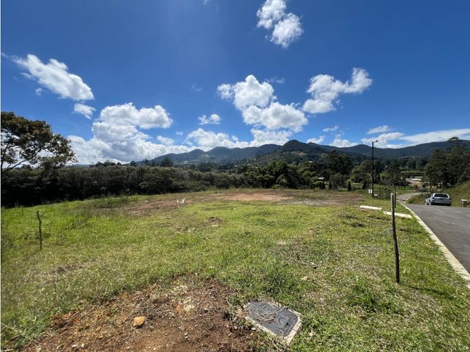 Lote en venta en La Ceja, 2573 m² · foto 12 de 14