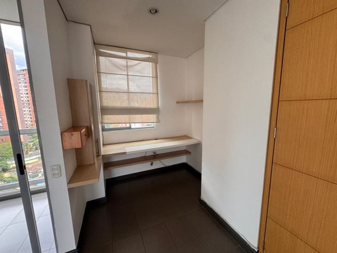 Apartamento de 3 alcobas en arriendo en Manila, Medellín, 110 m² · foto 6 de 16