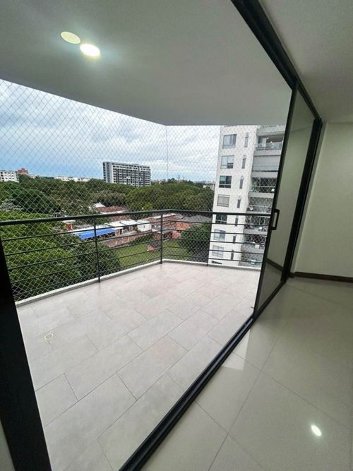 Apartamento de 3 alcobas en venta en Seminario, Cali, 123 m² · foto 3 de 20