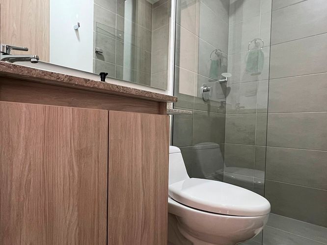 Apartamento de 3 alcobas en venta en El Porvenir, Rionegro, 240 m² · foto 2 de 15