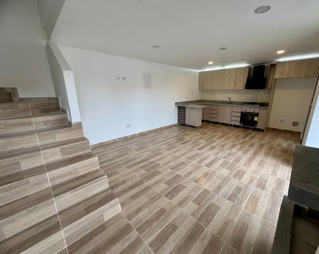 Casa de 3 alcobas en venta en Pueblo Viejo, Cota, 261 m² · foto 15 de 24