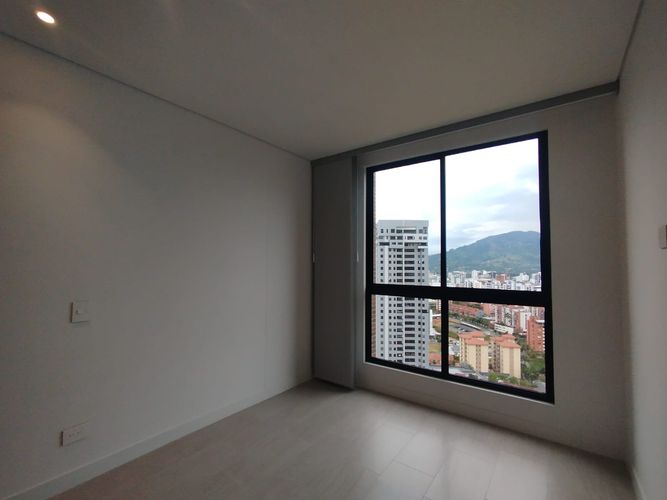 Apartaestudio en venta en Pinares, Pereira, 40 m² · foto 3 de 7