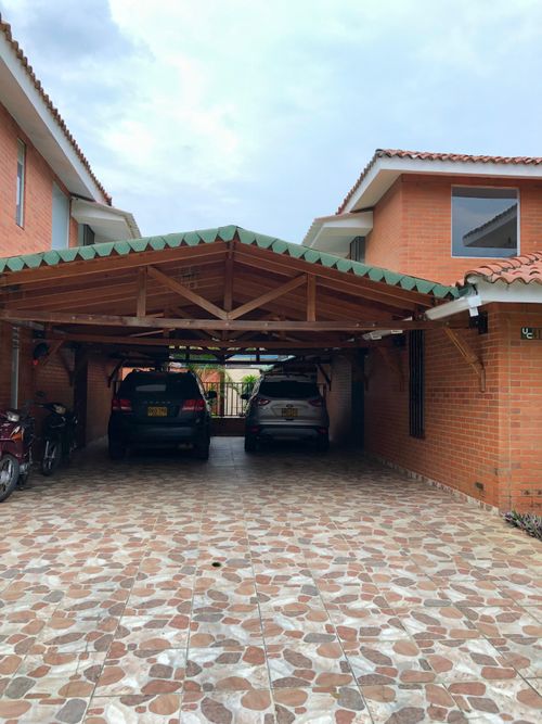 Casa de 5 alcobas en venta en El Castillo, Jamundí, 165 m² · foto 18 de 24