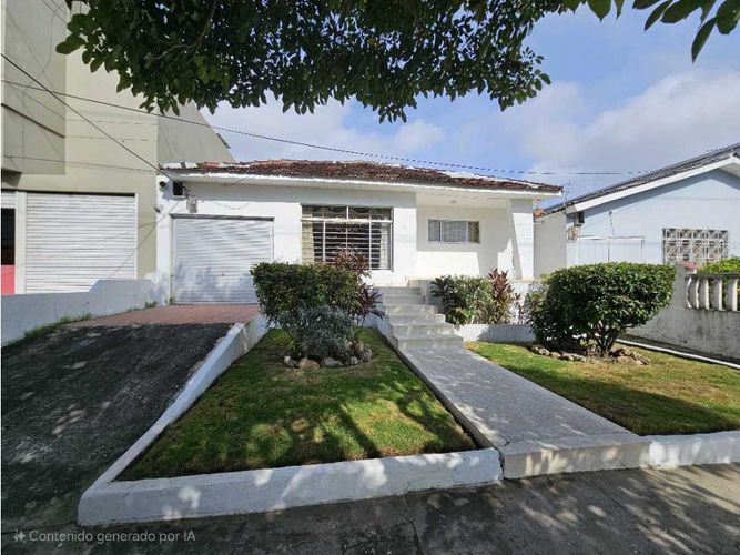Casa de 3 alcobas en venta en La Florida, Barranquilla, 350 m² · foto 2 de 24
