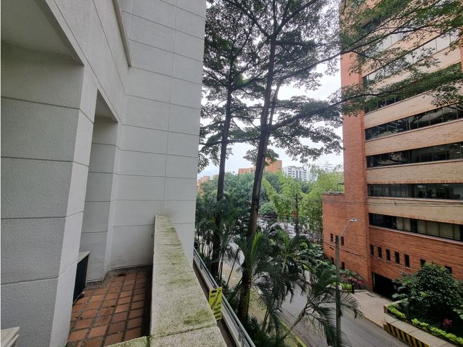 Oficina en venta en Milla De Oro, Medellín, 210 m² · foto 4 de 21