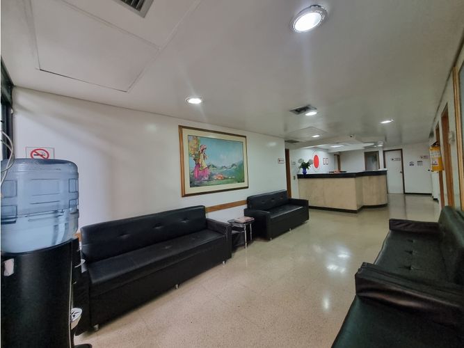 Oficina en venta en Milla De Oro, Medellín, 210 m² · foto 6 de 21