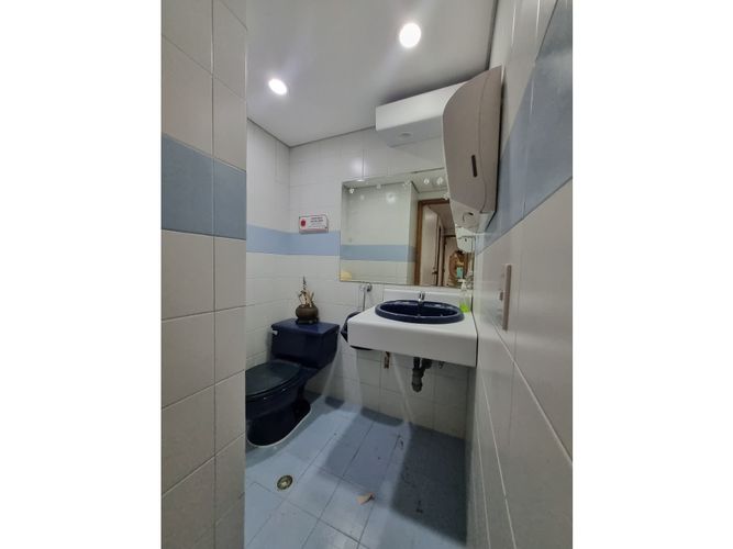 Oficina en venta en Milla De Oro, Medellín, 210 m² · foto 11 de 21