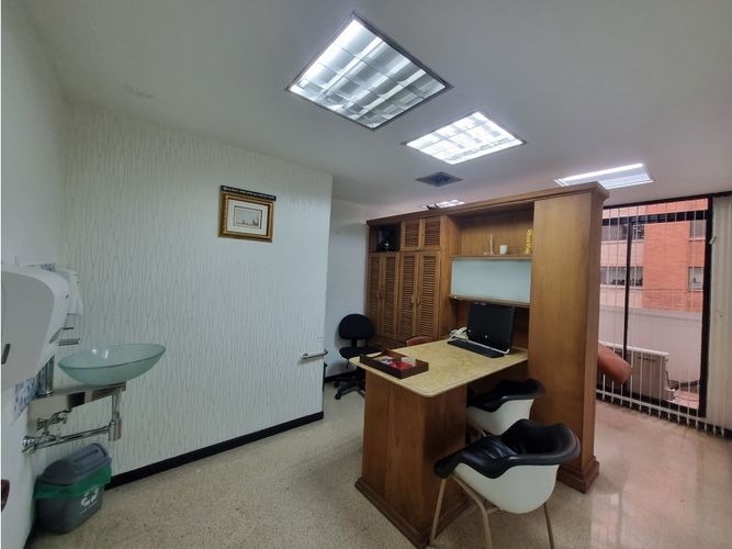 Oficina en venta en Milla De Oro, Medellín, 210 m² · foto 13 de 21