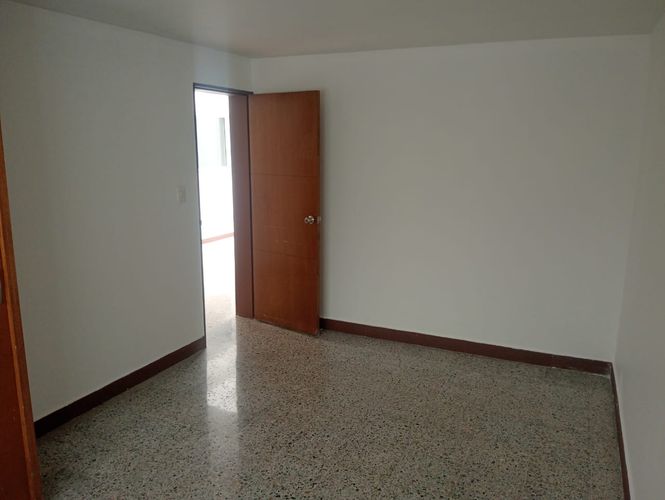 Oficina en arriendo en La America, Medellín, 220 m² · foto 13 de 16