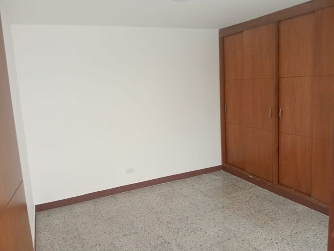 Oficina en arriendo en La America, Medellín, 220 m² · foto 12 de 16