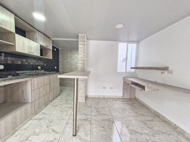 Apartamento de 2 alcobas en venta en Bochalema, Cali, 60 m² · foto 4 de 13