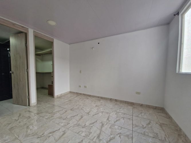Apartamento de 2 alcobas en venta en Bochalema, Cali, 60 m² · foto 7 de 13