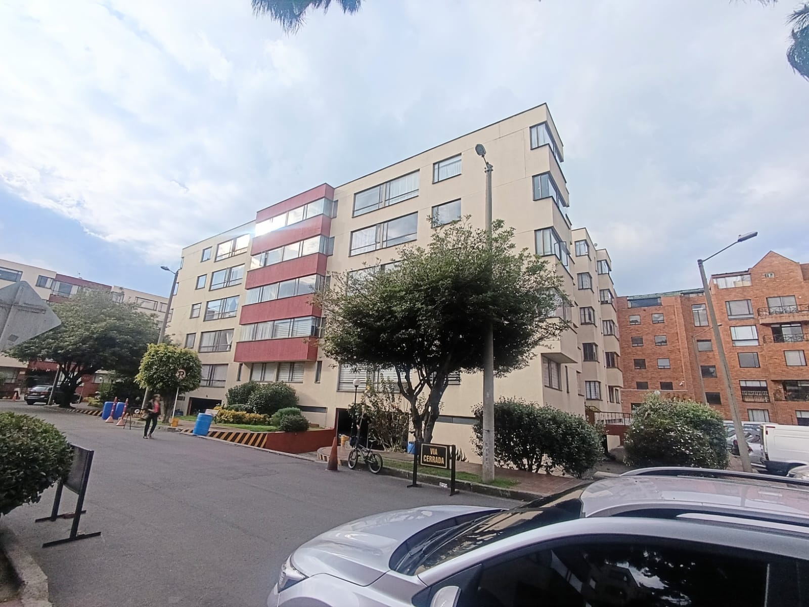 Apartamento en venta en Mazuren, Bogotá · foto 7 de 24