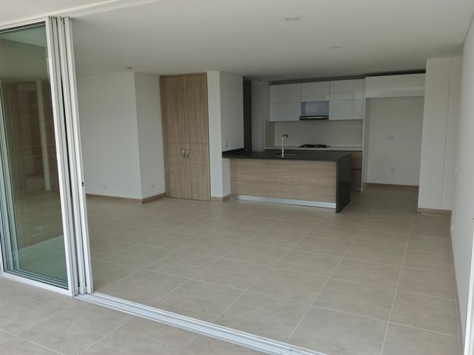 Apartamento de 2 alcobas en venta en Las Mercedes, Jamundí, 97 m² · foto 9 de 24