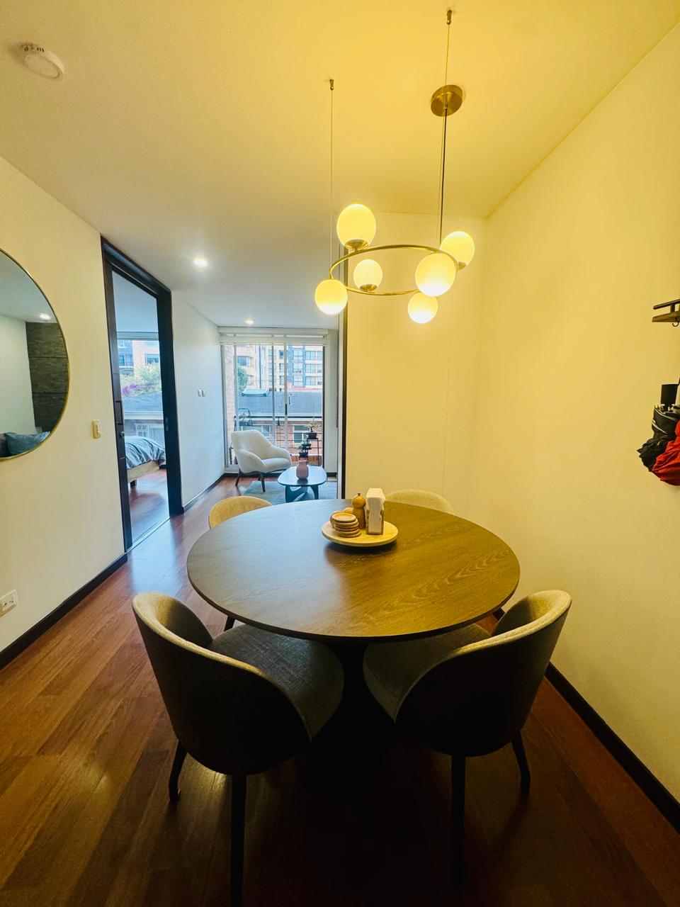 Apartamento en venta en Santa Barbara Central, Bogotá · foto 4 de 10