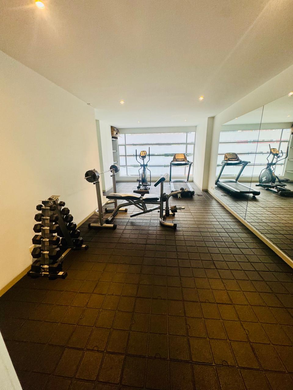 Apartamento en venta en Santa Barbara Central, Bogotá · foto 9 de 10