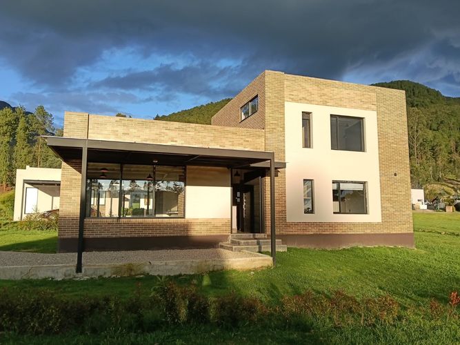 Casa de 3 alcobas en venta en La Violeta, Sopó, 159 m² · foto 11 de 17