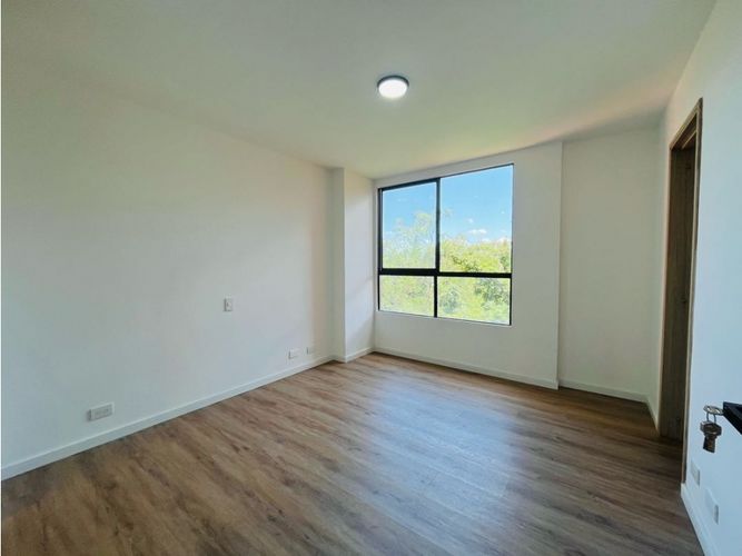 Apartamento en venta en El Campestre, Medellín · foto 10 de 17