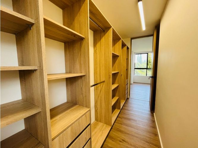 Apartamento en venta en El Campestre, Medellín · foto 13 de 17