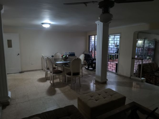 Casa de 5 alcobas en venta en El Tabor, Barranquilla, 262 m² · foto 15 de 24