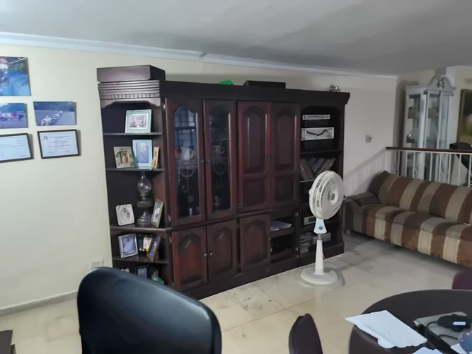 Casa de 5 alcobas en venta en El Tabor, Barranquilla, 262 m² · foto 8 de 24