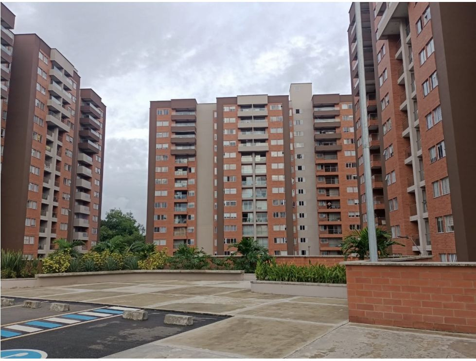 Apartamento en venta en Sector Galeria Central, Pereira · foto 3 de 22