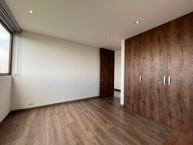 Apartamento de 3 alcobas en arriendo en San Lucas, Medellín, 164 m² · foto 19 de 20